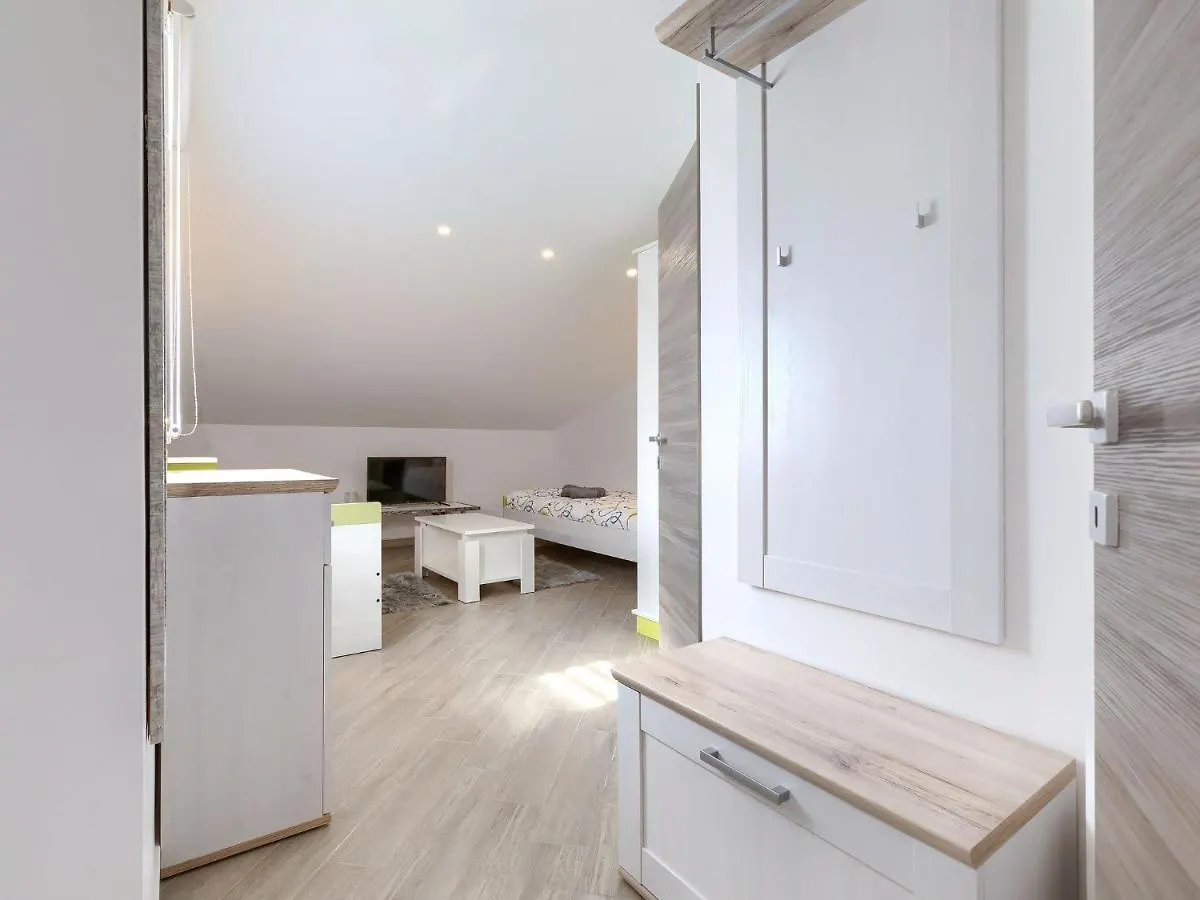 Apartment Joy By Interhome Pula