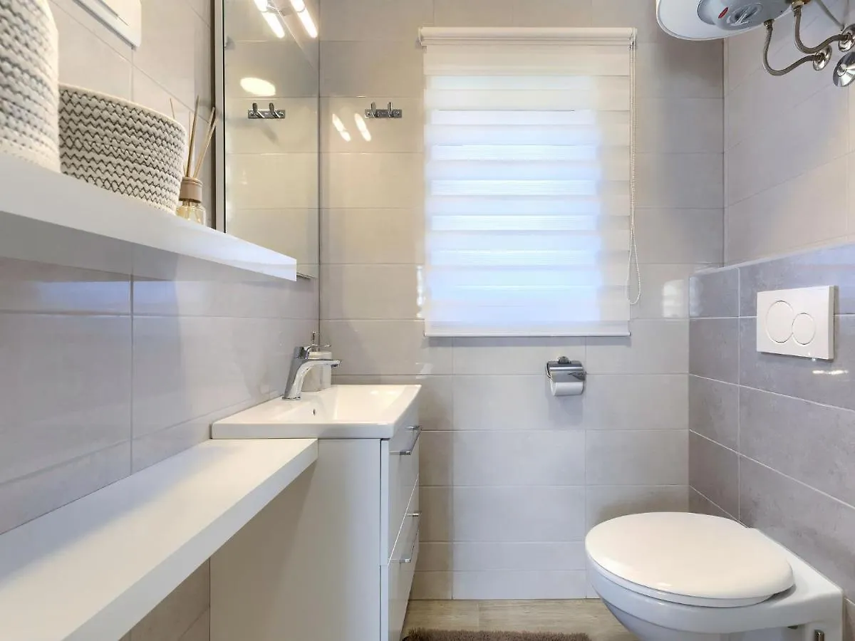 Apartment Joy By Interhome Pula